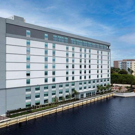 מיאמי ספרינגס Tru By Hilton Miami Airport South Blue Lagoon מראה חיצוני תמונה
