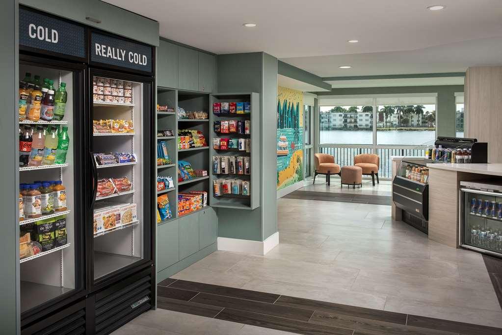 מיאמי ספרינגס Tru By Hilton Miami Airport South Blue Lagoon מראה פנימי תמונה
