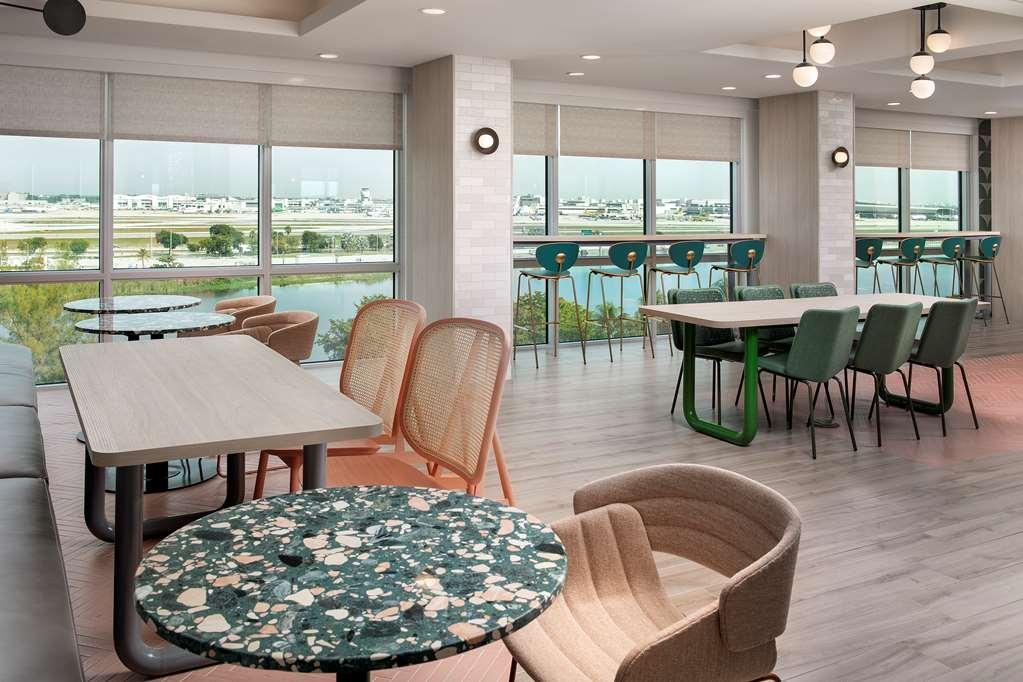 מיאמי ספרינגס Tru By Hilton Miami Airport South Blue Lagoon מראה חיצוני תמונה