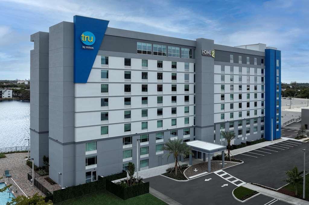 מיאמי ספרינגס Tru By Hilton Miami Airport South Blue Lagoon מראה חיצוני תמונה